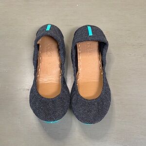 Tieks Gray Ballet Flats size 9